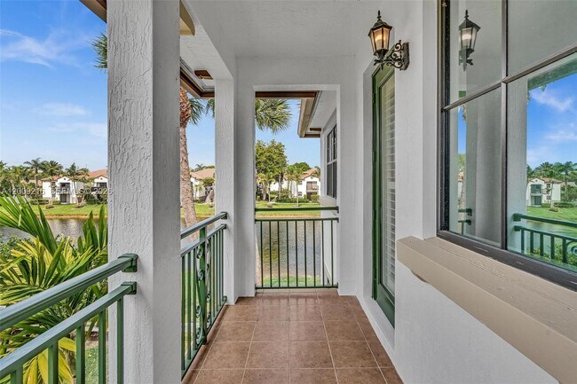 Building Photo - 11541 SW 15th Ave