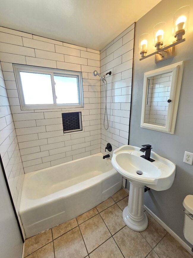 Building Photo - 45114 16th St W