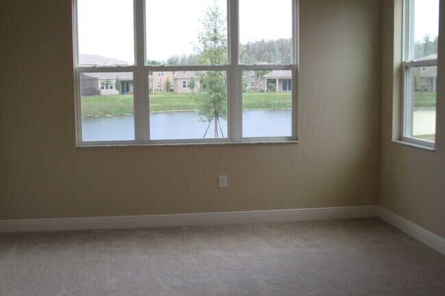 Building Photo - 30268 Southernwood Ct