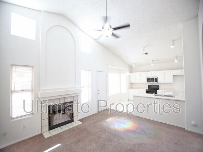 Building Photo - 3128 N Ivory Ln