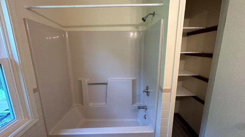 Building Photo - 249 Mercer Ave