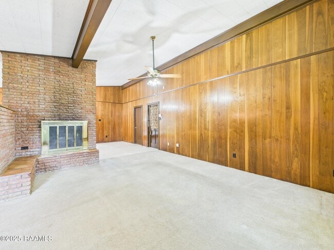 Building Photo - 406 Indian Mound Rd