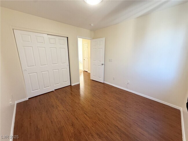 Building Photo - 1072 Valetta Flat Ave