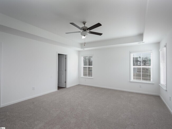 Building Photo - 52 Thorne St