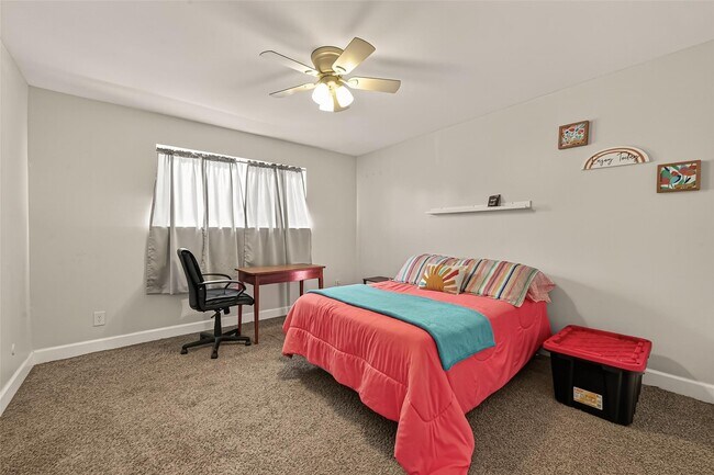 Building Photo - 2267 Triway Ln