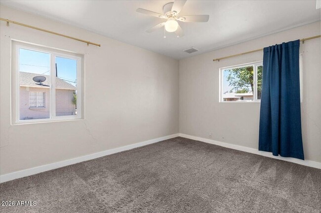 Building Photo - 4517 N 10th Ave