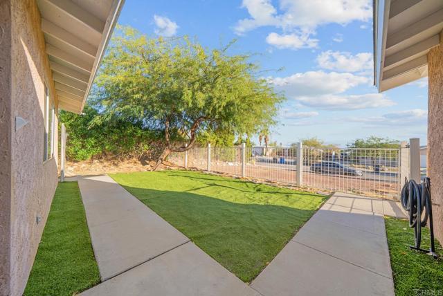 Building Photo - 10981 Santa Cruz Rd