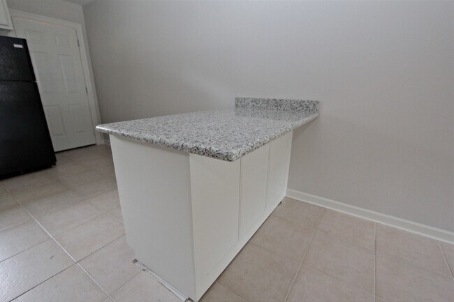 Building Photo - 29194