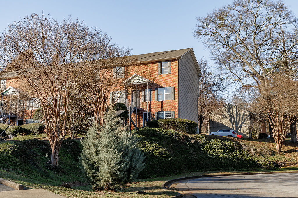 Building Photo - 138 welch Place, unit 4