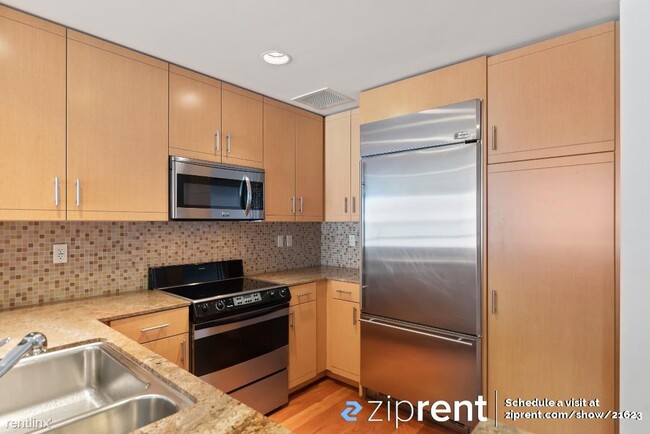 Building Photo - 2 br, 2 bath Condo - 255 Berry Street, San...