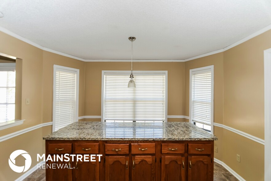 Building Photo - 4106 Glenroy Dr