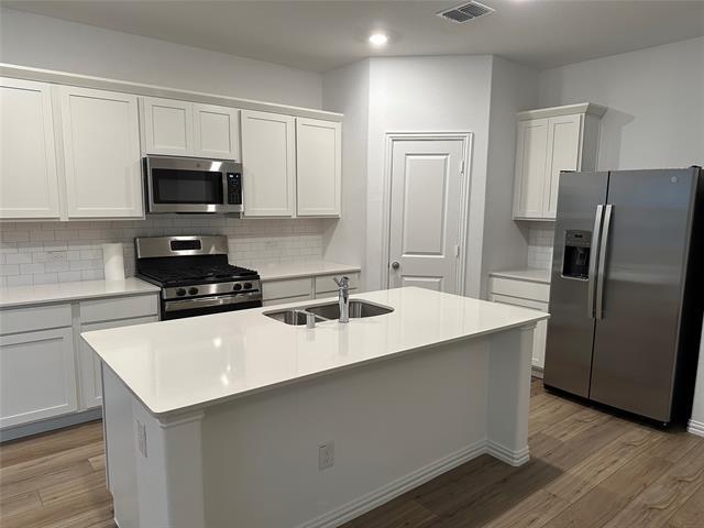 Building Photo - 1210 Mahogany Ln