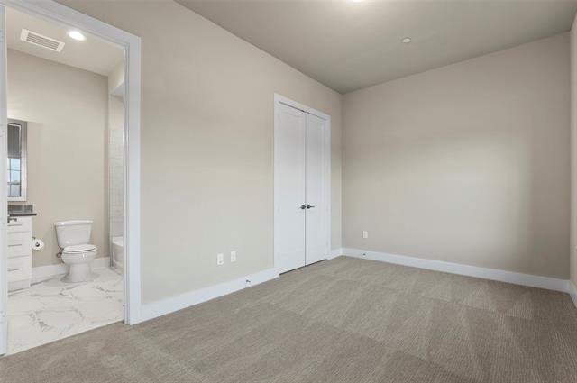 Building Photo - 7186 Birch Mews