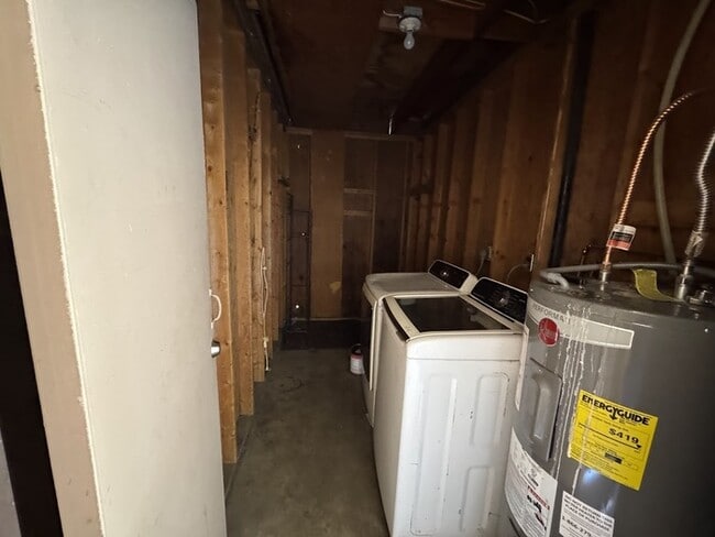 Building Photo - West Phoenix Townhome