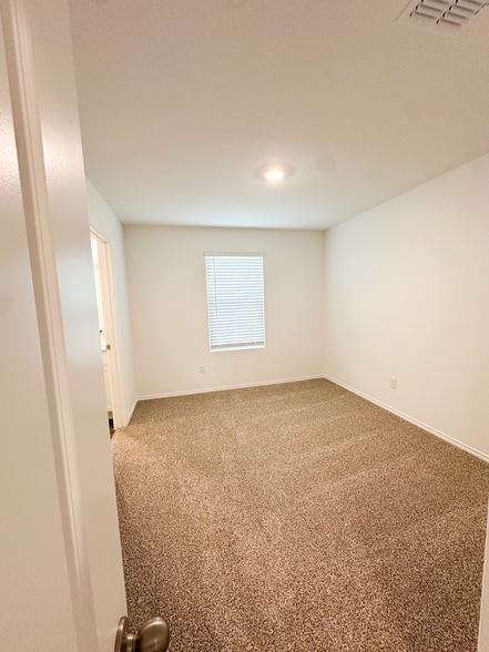 Building Photo - 14710 Candelabra Cactus