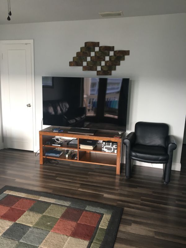 Building Photo - 5132 Beach Dr