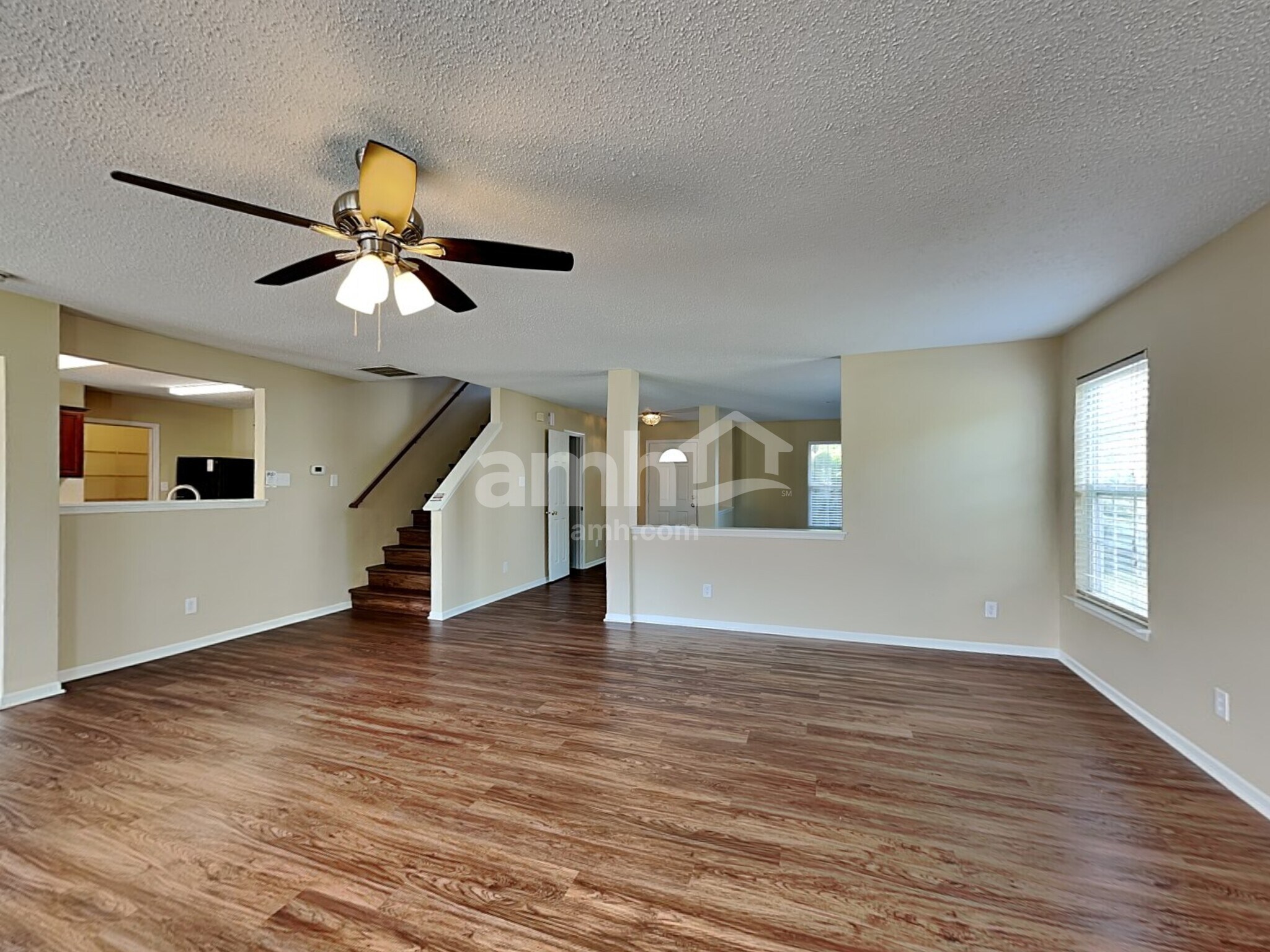 Building Photo - 13993 Meadow Lake Dr