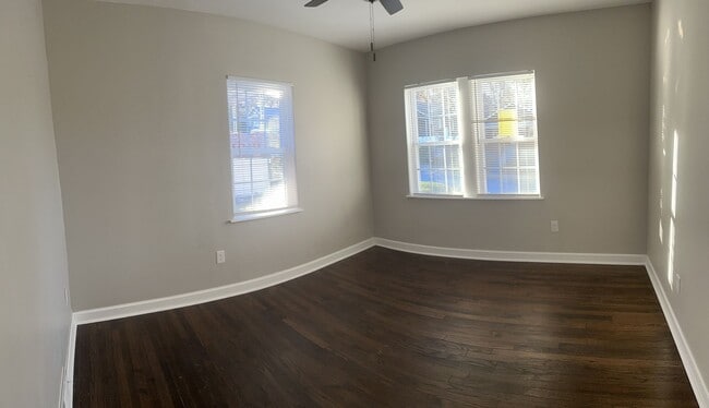 Building Photo - Rehabbed Spacious 3 BR/1BA - 2 HALF BA House - Northwoods