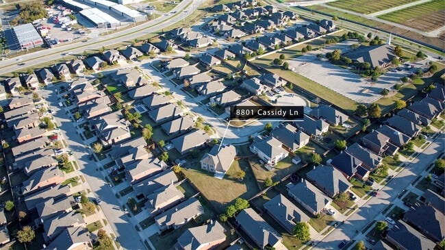 Building Photo - 8801 Cassidy Ln