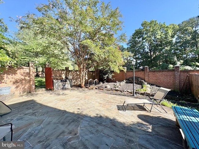 Building Photo - 6319 Chaucer View Cir