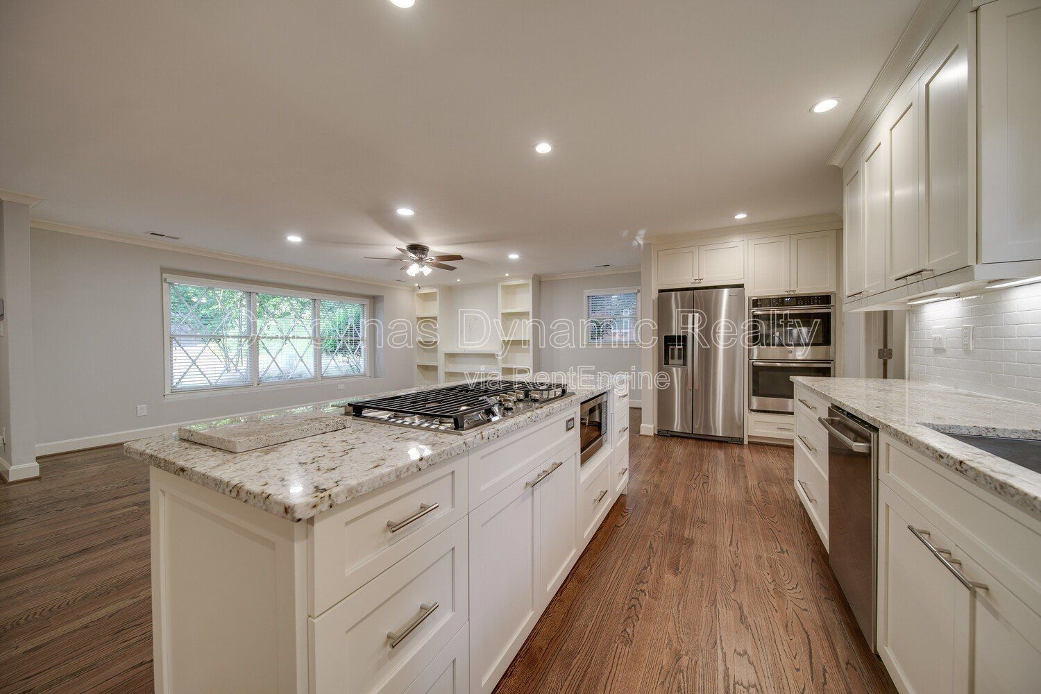 Building Photo - 6700 Castlegate Dr