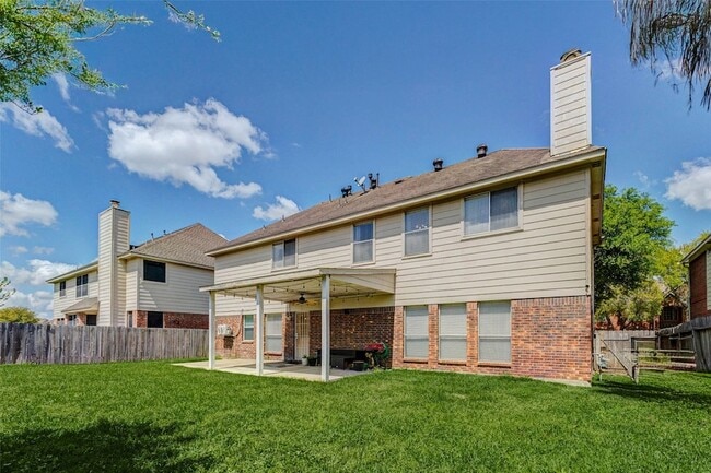 Building Photo - 15415 Longhorn Cavern Dr