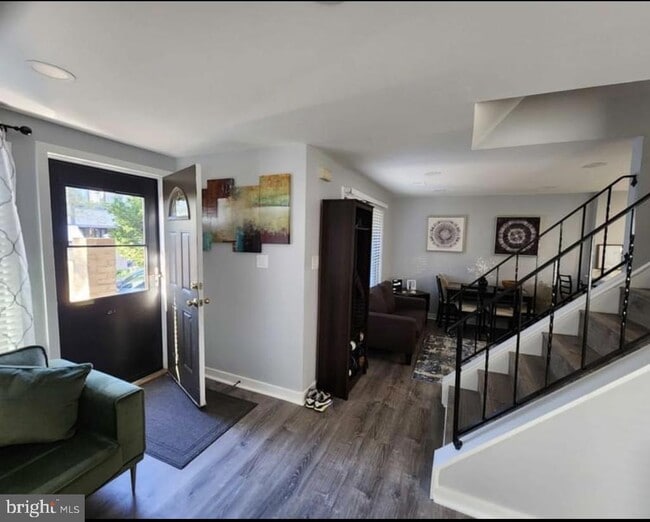 Building Photo - 18103 Copps Hill Pl