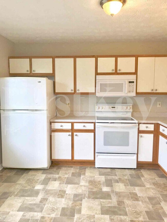 Building Photo - 12 Amelia Park Dr