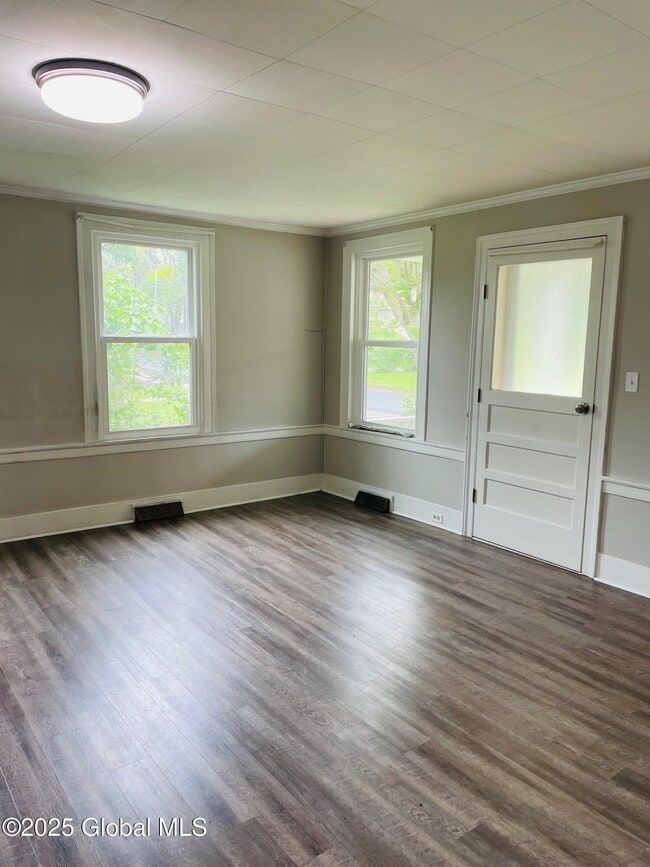 Building Photo - 1529 Clauverwie Rd