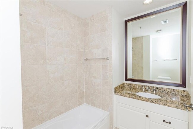 Building Photo - 5068 Annunciation Cir