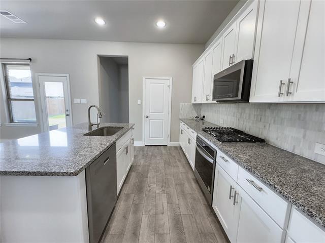 Building Photo - 3119 Grandview Dr