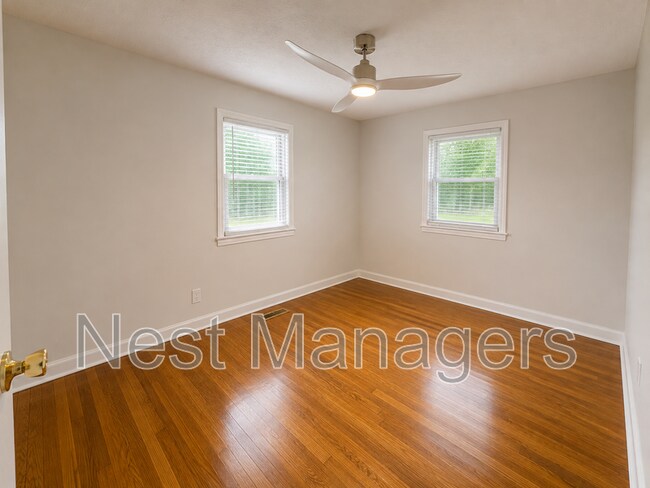 Building Photo - 1506 Swainey Ave
