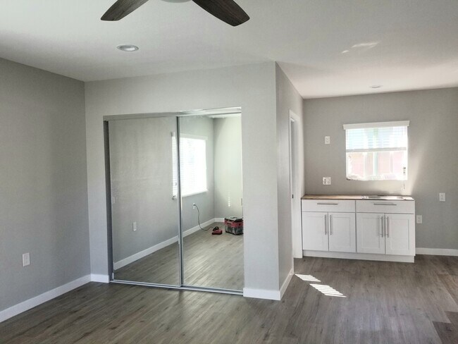 Building Photo - 5013 63rd St