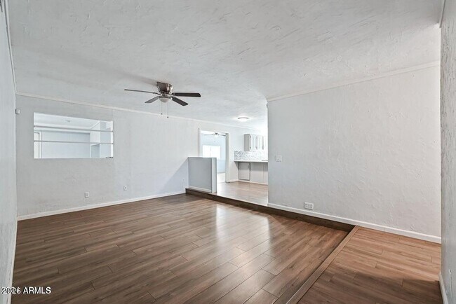 Building Photo - 6133 W Tierra Buena Ln