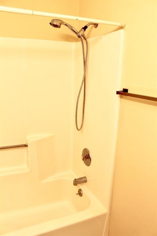 Building Photo - 551 Brockinton S