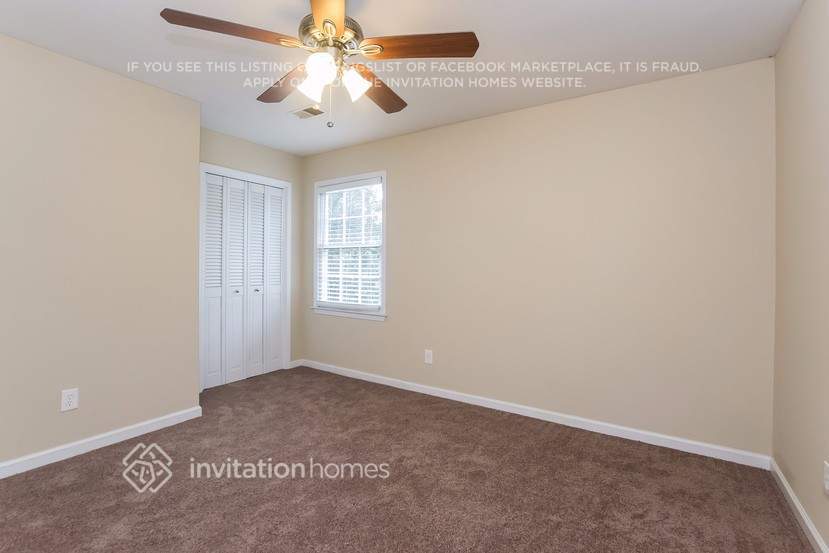 Building Photo - 2825 Cold Springs Trail SW