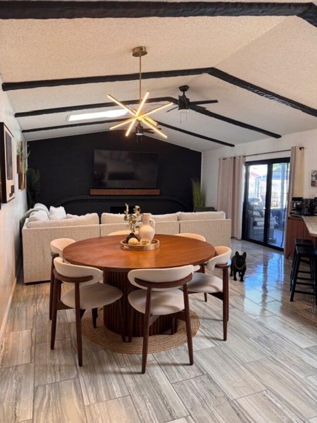 Building Photo - beautiful swimming pool and backyard oasis! fully remodeled home new appliances !