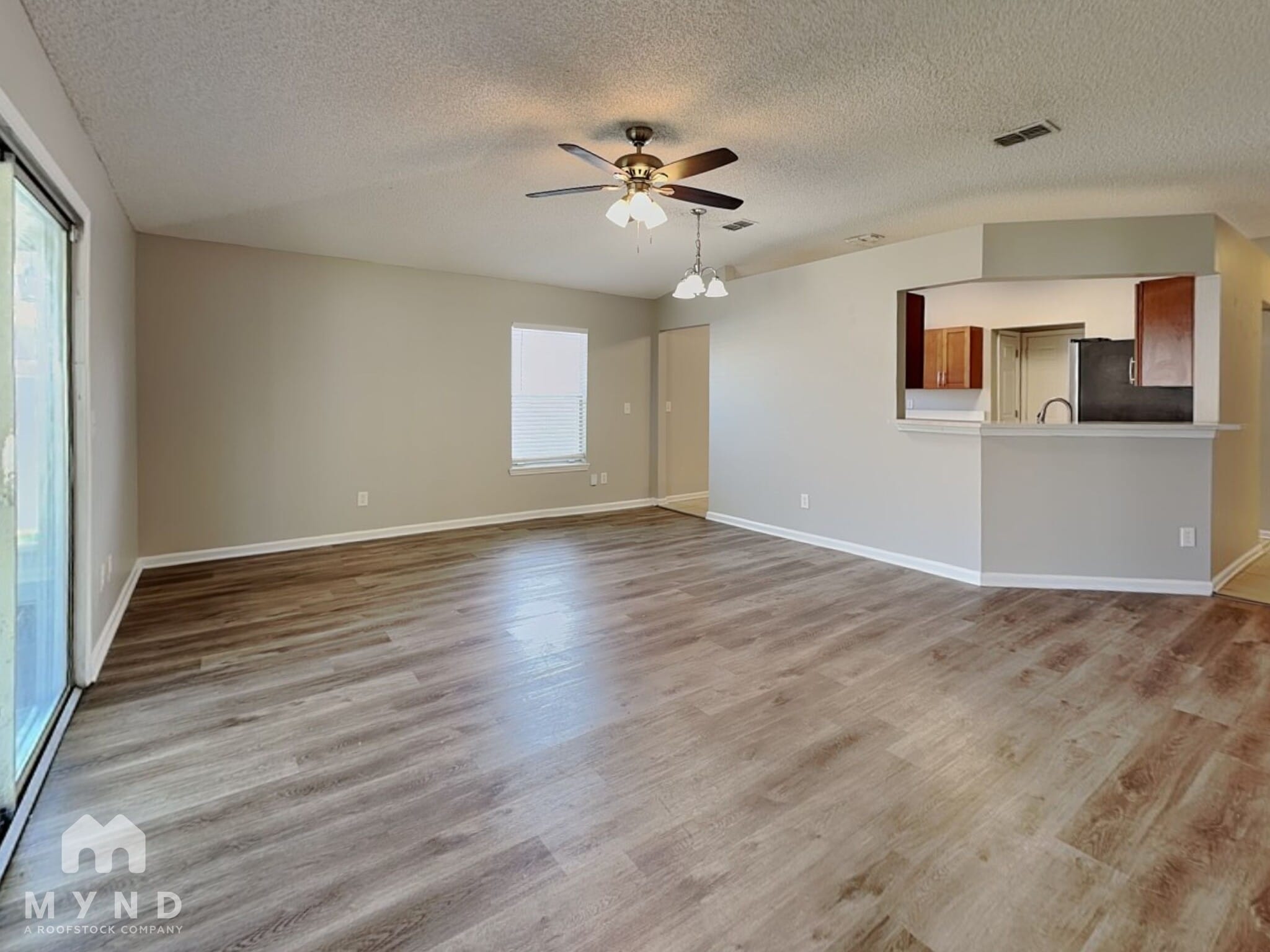 Building Photo - 3442 Volley Dr