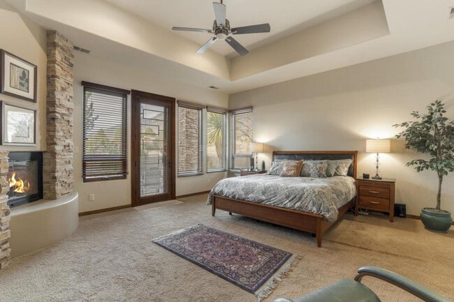 Building Photo - 13415 Pino Ridge Pl NE