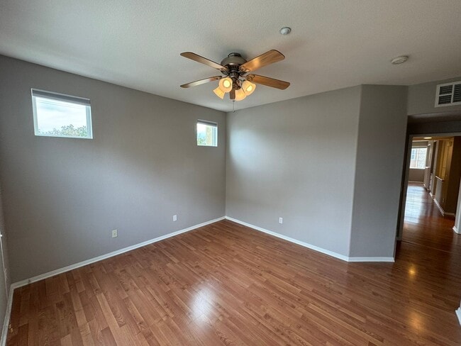 Building Photo - Sleek 3-Bed + Flex Corner Condo with Attached Tandem Garage