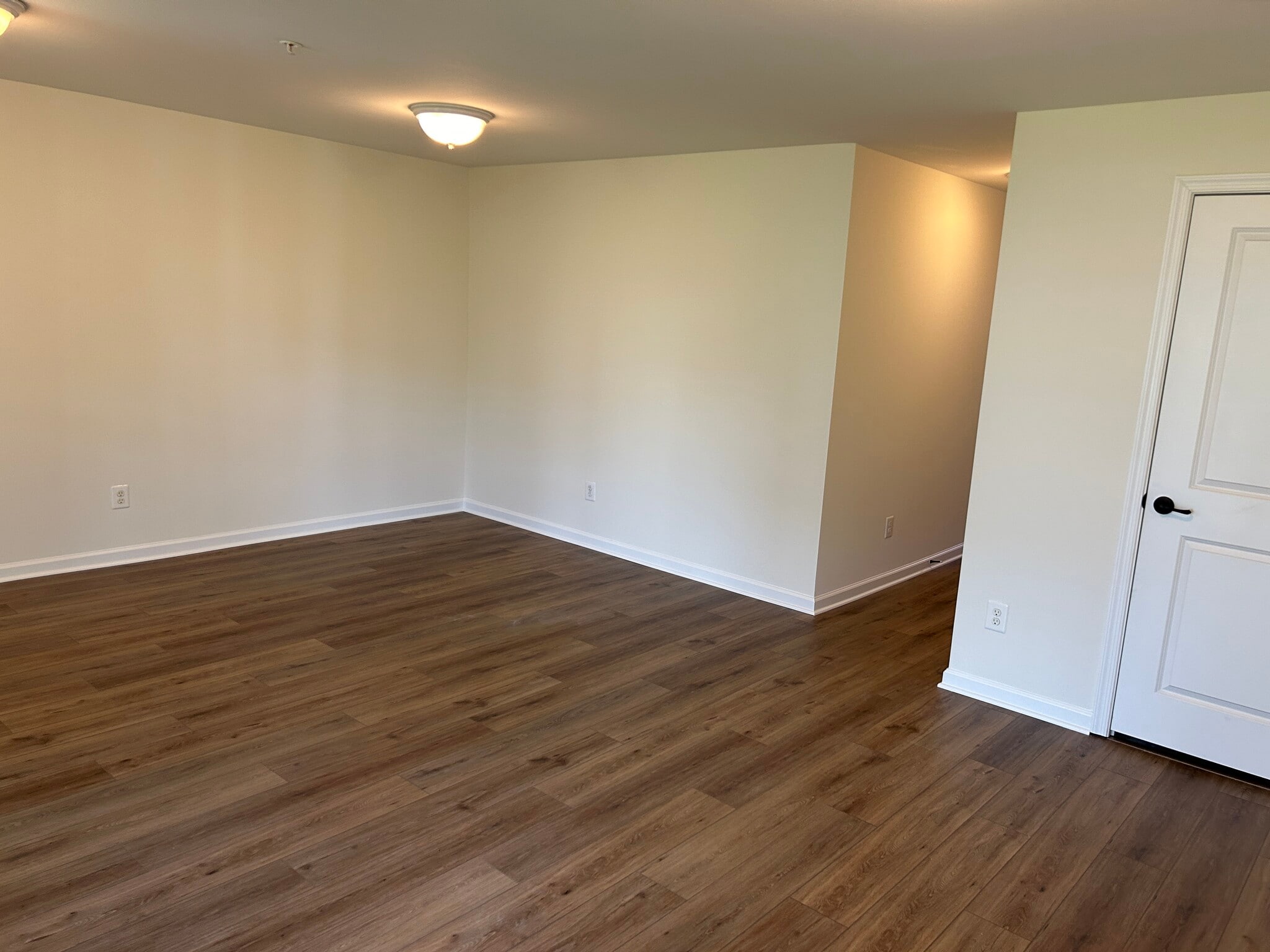 Bonus room first level-upgraded - 1280 Rannoch Ln