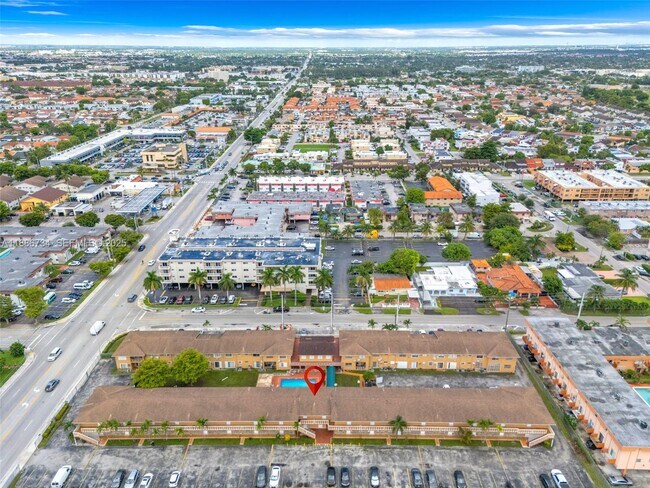 Building Photo - 1154 W 35th St