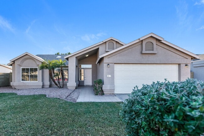 Building Photo - 5537 N 76th Dr