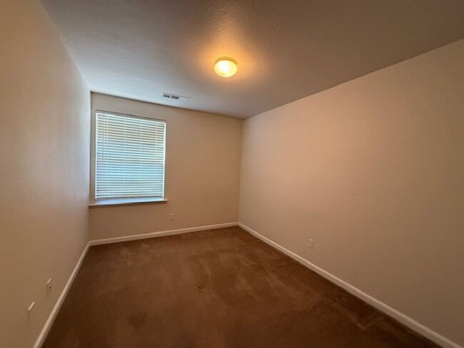 Building Photo - Coming Soon!