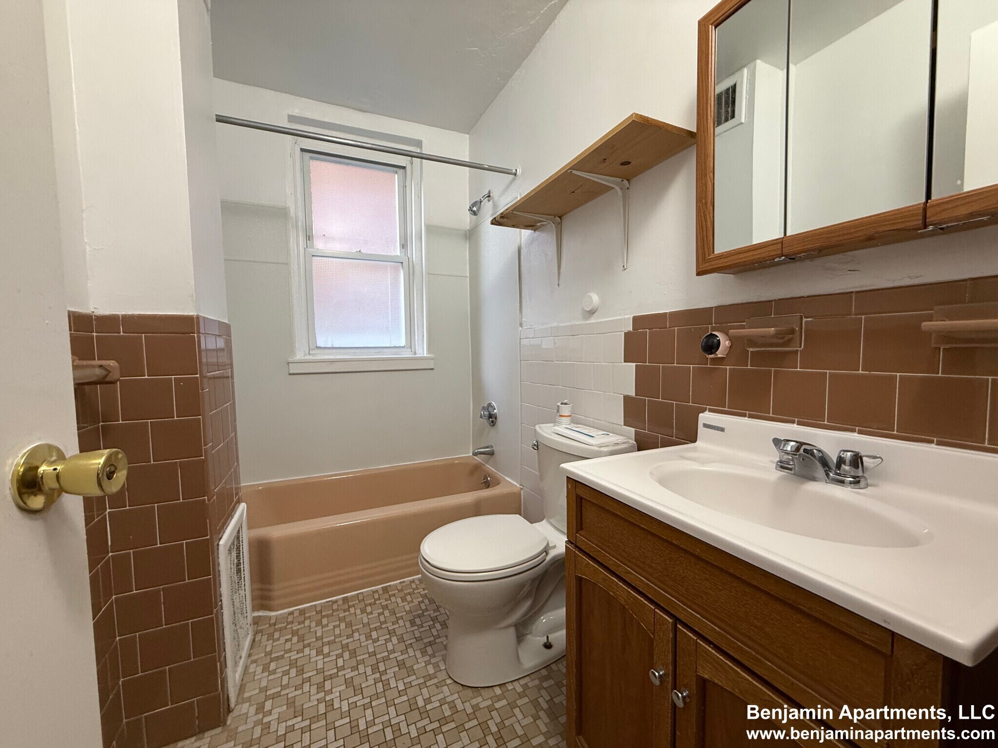 Building Photo - 93 Lancaster Ter