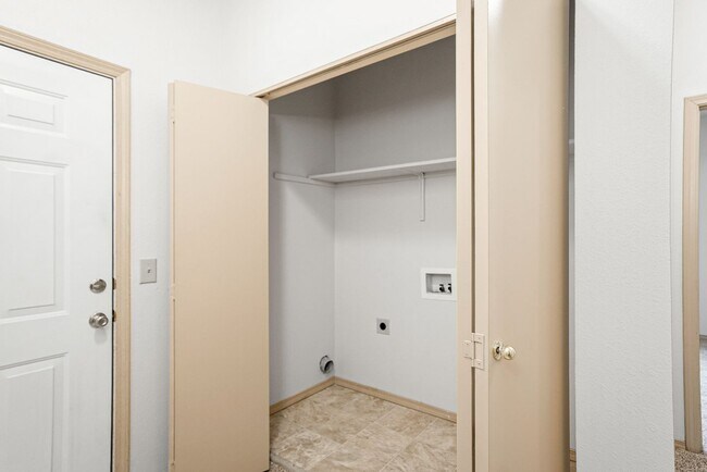 Interior Photo - 115-Wintercrest Apartments