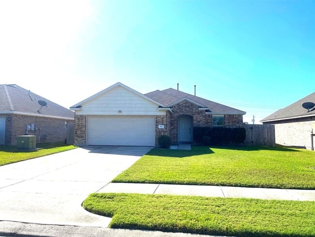 Building Photo - 625 26th Ave N