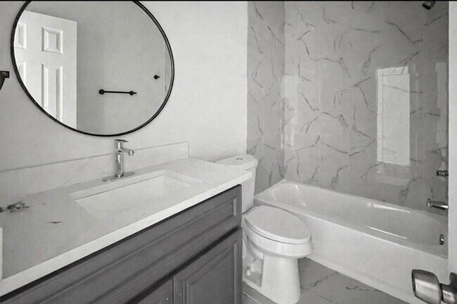 Building Photo - 6010 Bobby Burns St