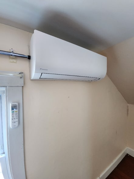 Building Photo - 71 14th St