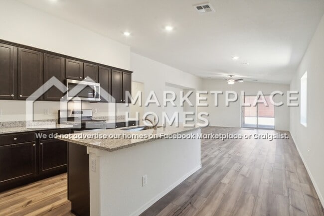 Building Photo - 975 Barkwell Dr SW